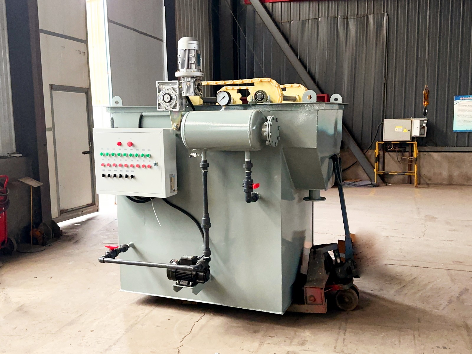 山東<a href='http://www.danchengba.com/' target='_blank' title='氣浮機'><strong>氣浮機</strong></a>，山東<a href='http://www.danchengba.com/' target='_blank' title='氣浮機'><strong>氣浮機</strong></a>廠家，山東氣浮機廠，氣浮機